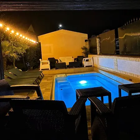 招待所 Casa Darius 3*