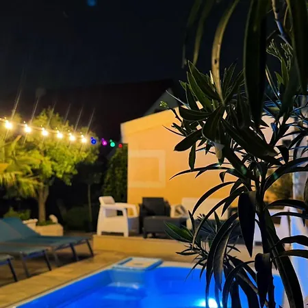 Casa Darius 3* קוסטינסטי